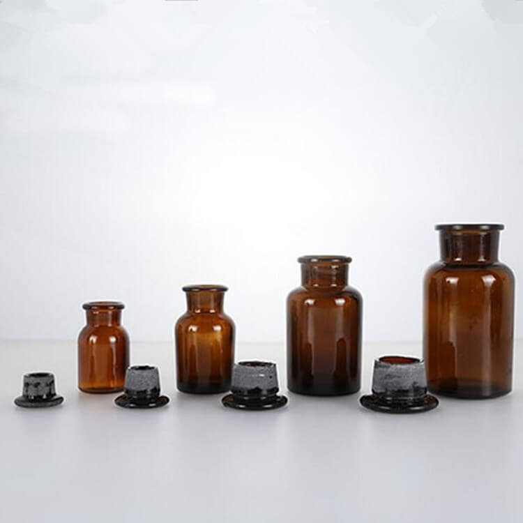 GL45 square glass bottles dimensions: 94mm od x 222mm hgt. HPLC
